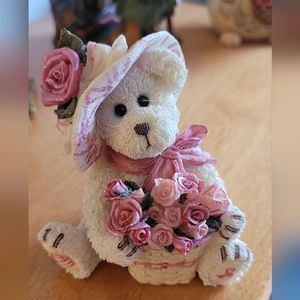 Boyds Bears  Longaberger exclusive